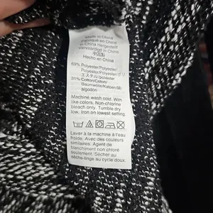 Madewell Black and White Sweater, Size Small, Buttons down one shoulder. thumbnail 5