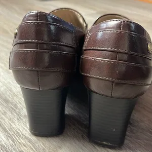 Life Stride Brown Leather Heeled Loafers Size 9 Medium thumbnail 5