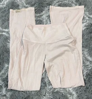 Aritzia tna baby pink flared high waisted leggings size Xs Has some staining a thumbnail 1