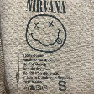Nirvana Nevermind Tour Hyperwave Smiley Grunge Band Tee S  thumbnail 4