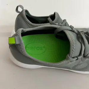 OOFOS OOmg Low Shoe Women Size 8 Gray Recovery Walking Comfort Sneakers thumbnail 4