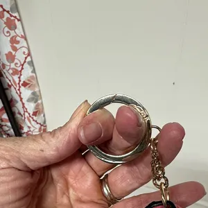 Victoria's Secret Pink Quilted Wristlet/ coin purse key chain thumbnail 8