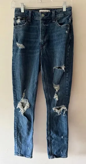 Abercrombie & Fitch‎ Curve Love The Skinny High Rise Distressed Dark Wash Jeans thumbnail 1