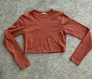 Cotton On Cropped Long Sleeve thumbnail 1