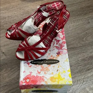 NIB Chinese Laundry “Mitzi” Heels 👠 7 Medium thumbnail 6