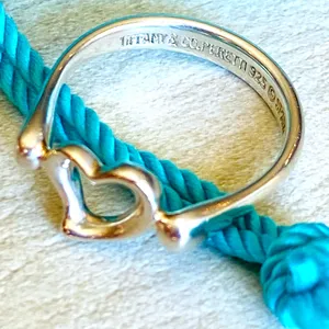 SUPER CUTE TIFFANY&Co LOVING HEART ring💖 thumbnail 6