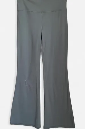 Athleta Gray Green Flare Leggings Medium M Read Description/Small Flaw thumbnail 1