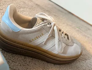 Gazelle Adidas Sneakers Platform thumbnail 1