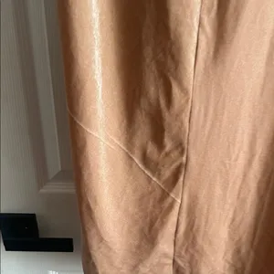 NWT JLUXLABEL Draped Twist Front Maxi Skirt in Blush thumbnail 7