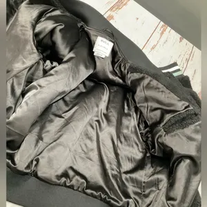 NWOT RVCA SHERPA VARSITY BOMBER JACKET‎ thumbnail 5