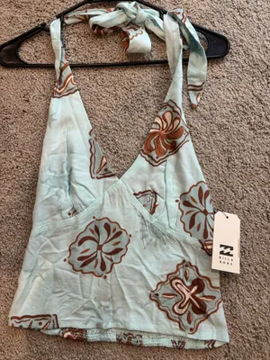 NWT Billabong Halter Top S thumbnail 1