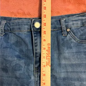 Christopher & Banks Denim Straight Leg Jeans with Floral Pattern thumbnail 4
