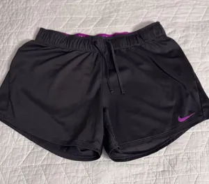 Nike Shorts Women's size medium, athletic‎ wear thumbnail 1