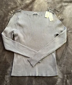 Abercrombie Long Sleeve Top thumbnail 1