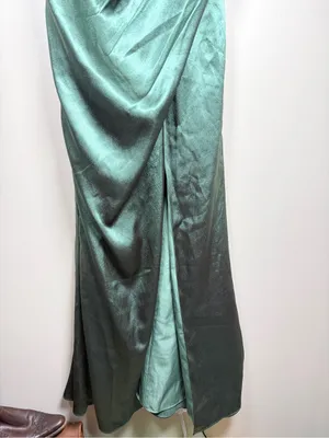Azazie Shania Satin Bridesmaid Dress Sz 2 Eucalyptus thumbnail 11
