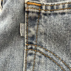 Levi's Vintage Y2K Levi SilverTab Jean Shorts Women 5/6 Blue Stone Wash‎ Loose F… thumbnail 5