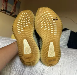 Size 6 thumbnail 2