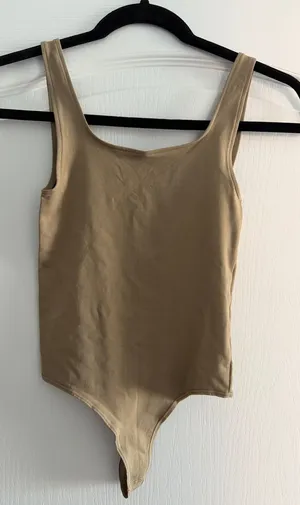 Skims Scoop Neck Tan Bodysuit thumbnail 1
