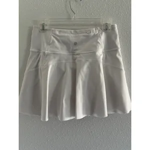 Athleta Ace Tennis Skort Womens Small White 13.5" Running Pickleball Active Gym‎ thumbnail 2