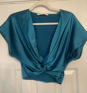 ZARA Top thumbnail 1