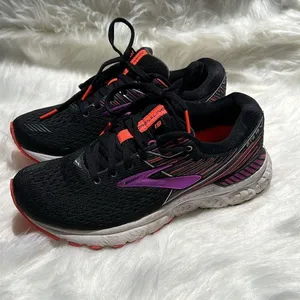 Brooks Adrenaline GTS 19 size 6.5M.‎  B69 thumbnail 2