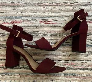 Old Navy Heels thumbnail 1
