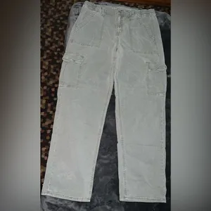 American Eagle Cargo Stretch Straight Pant in Green Size 14 Regular thumbnail 12