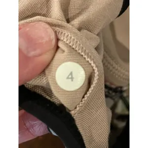 Lululemon Sweaty or Not Bra II So Fly Butterfly‎ Angel Wing Sports Bra Size 4 thumbnail 11