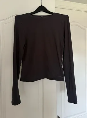 Skims charcoal long sleeve thumbnail 1