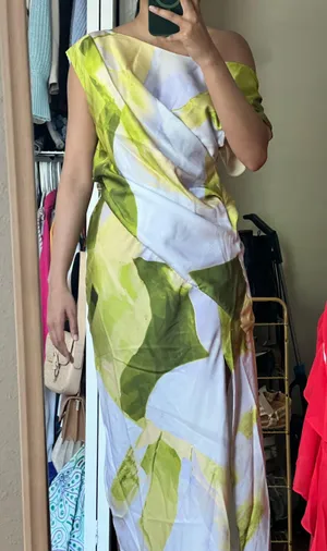 Formal dress Size 2 thumbnail 8