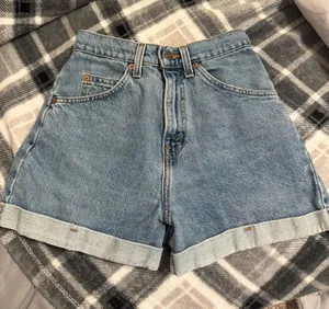 Levi’s 954 Vintage High-Waisted Jean Shorts thumbnail 1