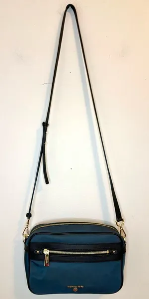 Michael Kors Navy Nylon Crossbody Bag Gold Tone Zip Camera Bag thumbnail 1