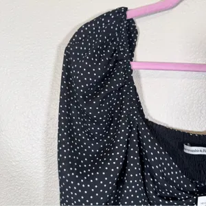Abercrombie & Fitch Black Polka Dot Puff Sleeve Blouse Womens M Cropped Smocked thumbnail 7