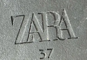 Zara Black Boots thumbnail 10