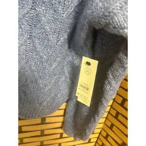 No Boundaries Blue V Neck‎ Sweater Size Medium thumbnail 3