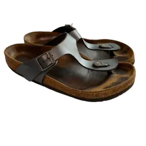 Birkenstock Gizeh Unisex Leather Sandal Icy Metallic Azure Blue EU 38 US W 7/7.5 thumbnail 4