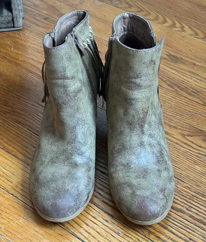 Fringe Boho/Cow Girl Boots thumbnail 1