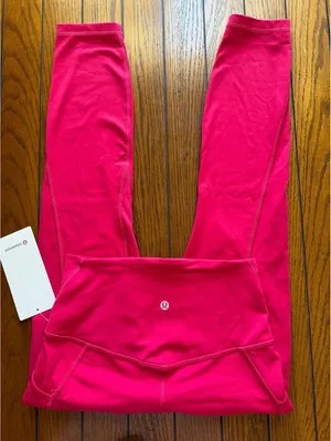 Lululemon Align With Pockets High Rise 25” Mulberry Spark Size 6 NWT thumbnail 1