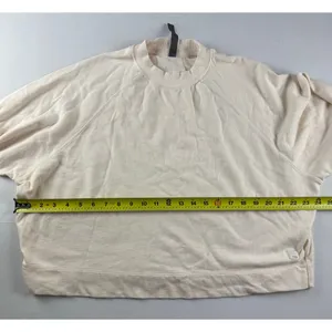 Stylish Vuori Women's Crewneck Light Sweater - Size XS thumbnail 4