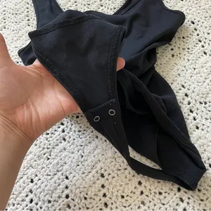 Abercrombie & Fitch Soft Matte Seamless Squareneck Bodysuit Black (Small) thumbnail 4