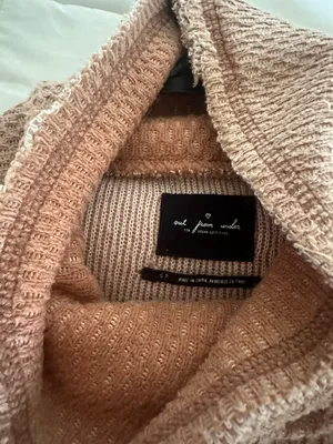 Urban Outfitters Cropped Sweater thumbnail 3