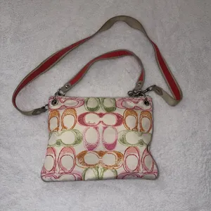 Y2K Coach Scribble Logo Signature Crossbody Handbag Poppy Edition Vintage thumbnail 2