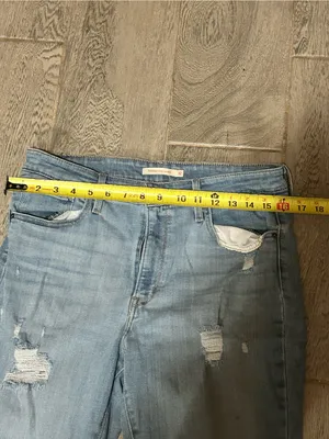 Levi’s 721 high rise skinny Light Blue Distressed Women's Jeans- size 32 (14) thumbnail 9