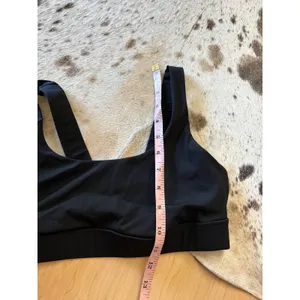 VUORI Black Stride‎ Bra Size Small thumbnail 8