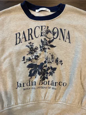 Altard State Barcelona Floral Cropped Sweatshirt Size Medium - C59-018 thumbnail 4