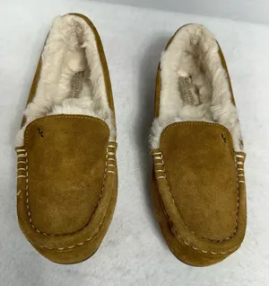 Koolaburra By Ugg Shoes Womens Size 6 Slippers Moccasins Cozy Wool Suede Leather thumbnail 1