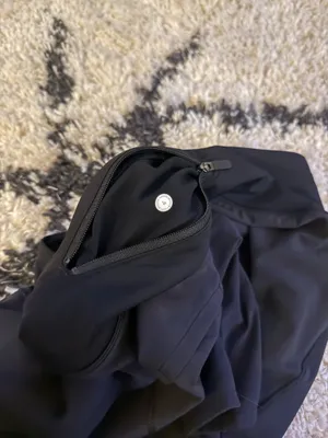 Lululemon Speed Shorts  thumbnail 4