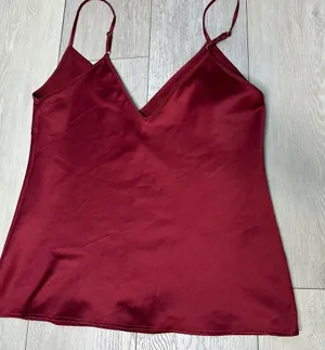 Zara satin burgundy adjustable spaghetti strap wine‎ red tank size medium thumbnail 1