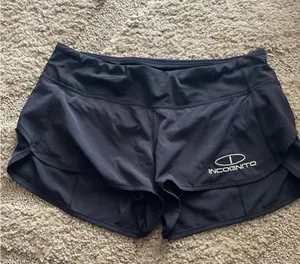 Lululemon Speed Shorts size 8 thumbnail 1