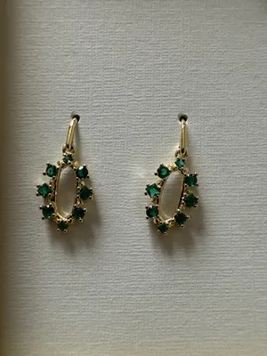 Kendra Scott Eva Gold and Emerald Crystal Necklace & Earring Coordinated Set New thumbnail 3